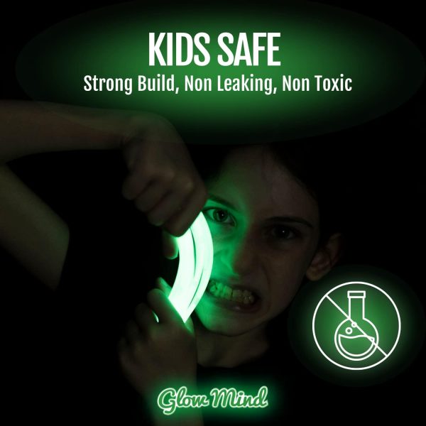 Elm Mart 100 Ultra Bright Glow Sticks Bulk - Halloween Glow in the Dark Party Supplies Pack - 8" Glowsticks Party Favors with Bracelets and Necklaces