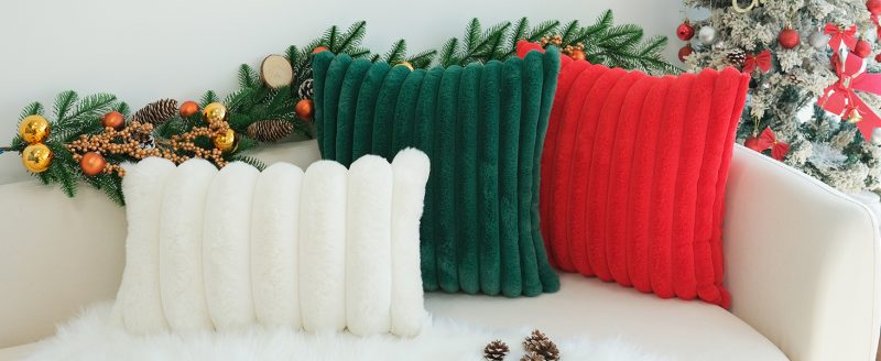 Elmmart JOJUSIS Pack of 2 Pillow Covers Faux Fur Plush Decorative Christmas Red Throw Couch Cushion Case Soft Pillowcases (Red, 18 x 18-Inch)