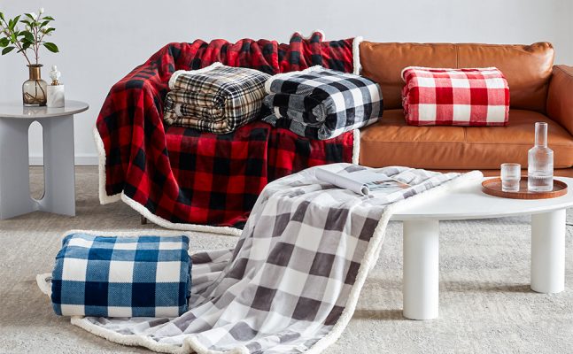 Elmmart Touchat Sherpa Red and Black Buffalo Plaid Christmas Throw Blanket, Fuzzy Fluffy Soft Cozy Blanket, Fleece Flannel Plush Microfiber Blanket for Couch Bed Sofa (60" X 70")