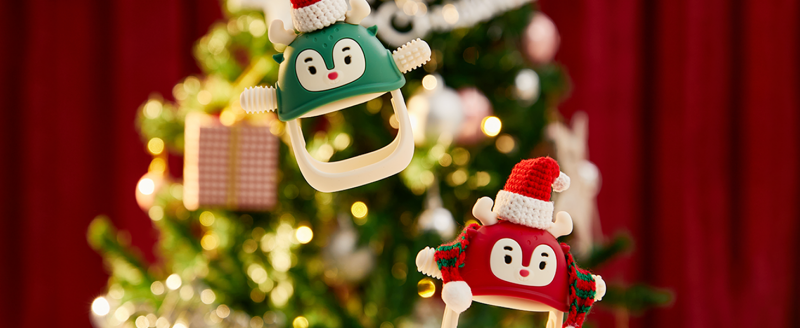 Elmmart Smily Mia Baby Teething Toys, Baby Christmas Stocking Stuffers, Penguin Teether for 0-6M, Reindeer Chew Toys for 3-6M,Teething Mittens for 6-12M Babies, Baby Essential New Born Must Haves, Pine Green